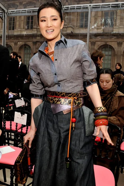 Look 2
